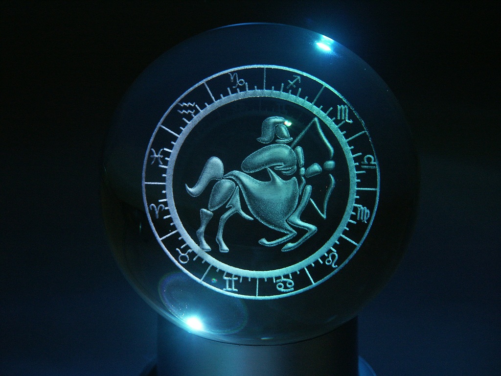 Měsíční znamení - kostka 80x80 se sraženým rohem