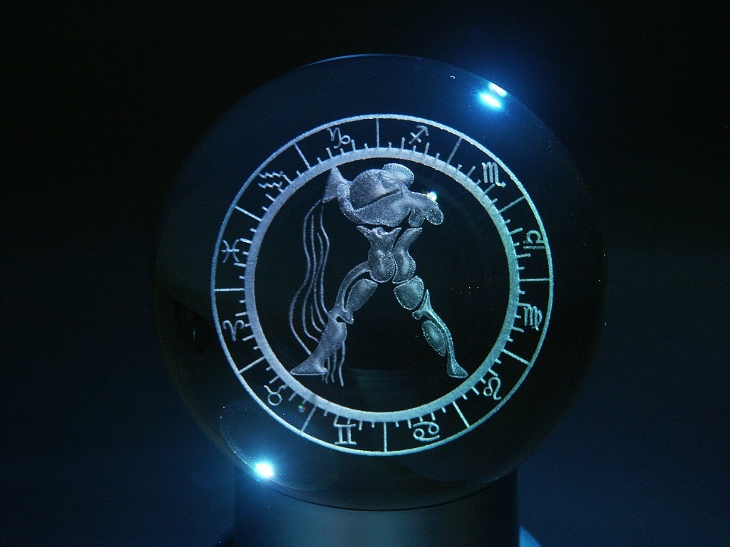 Měsíční znamení - kostka 80x80 se sraženým rohem