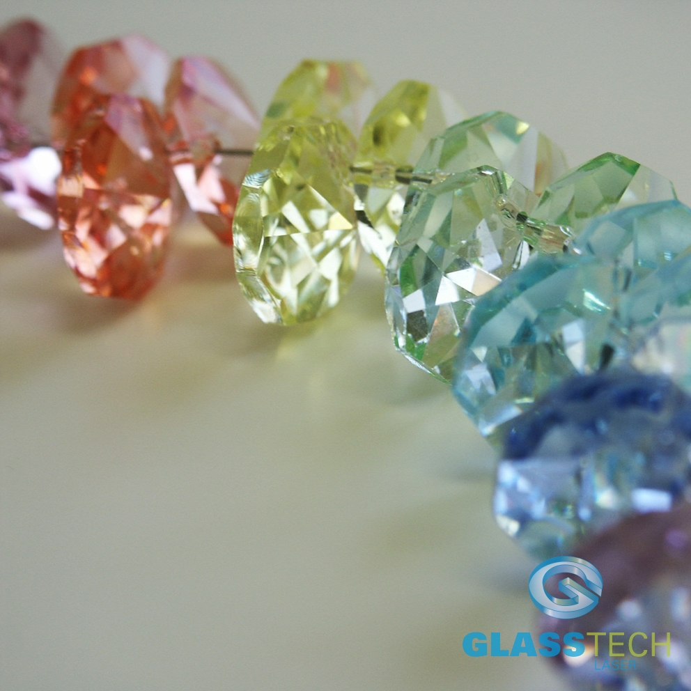 Feng Shui závěs barevný A - čakrový