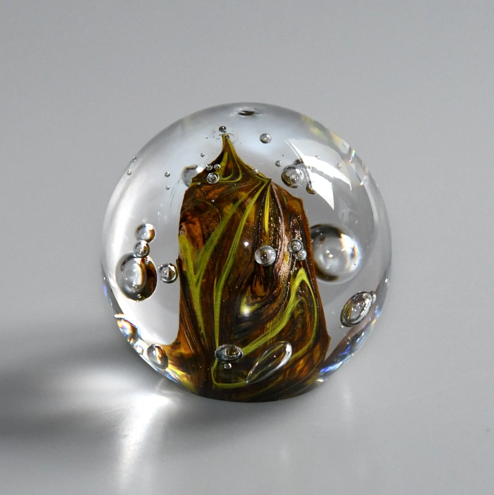 Těžítko hnědé - 90 mm